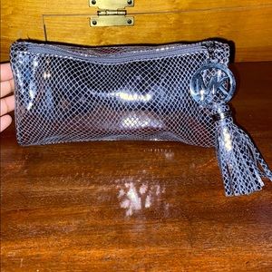 Michael Kors Pouch